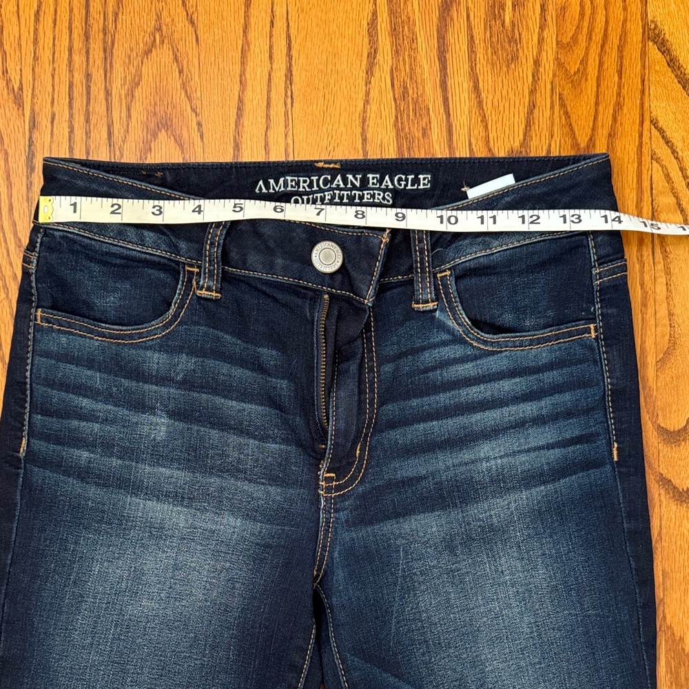 American Eagle Outfitters Women's High Rise Dark Indigo Jeans